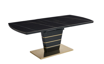 RYAN Extension Dining Table